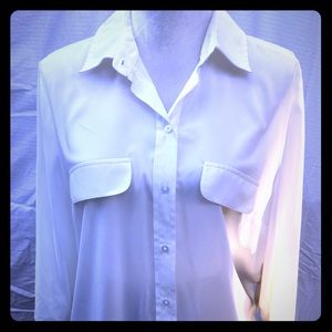 ❤️SPECIAL BUNDLE PRICE@$5!!!❤️ Silky Cream Blouse